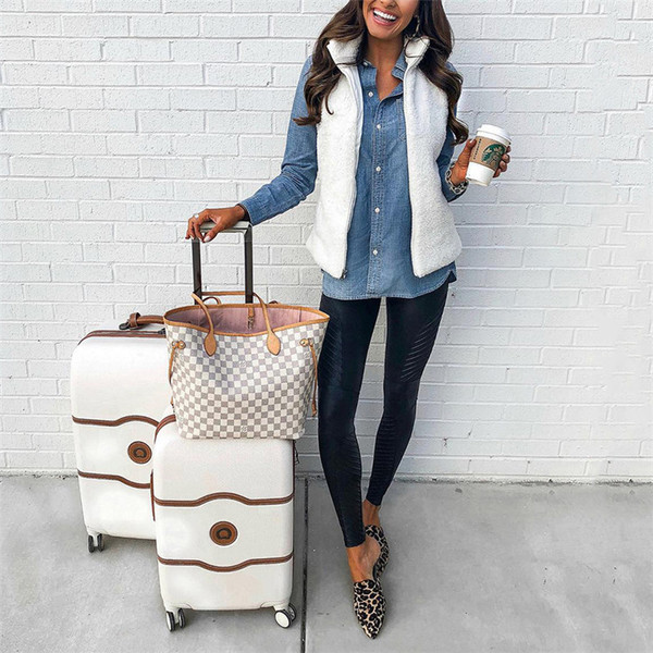 Vestă de zi cu puf pentru femei cu fermoar în mai multe culori