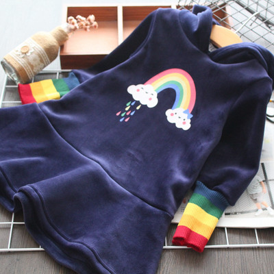 Új modell alkalmi gyerekruha rátéttel - szabású modell kék és rózsaszín színekben