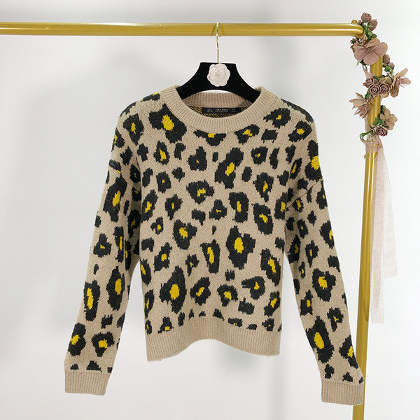 Γυναικείο καθημερινό πουλόβερ  με ζωική και με εκτύπωση