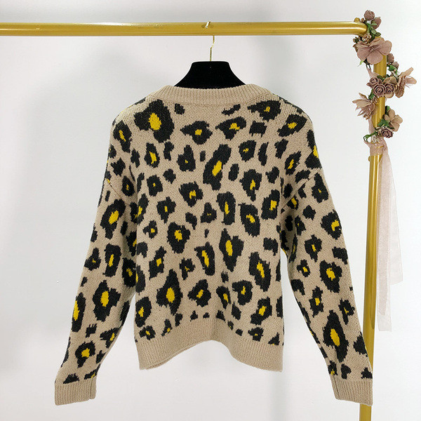 Γυναικείο καθημερινό πουλόβερ  με ζωική και με εκτύπωση