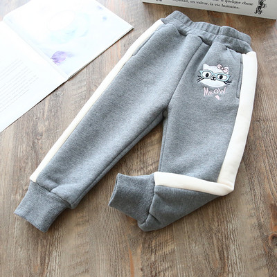 Lenjerie sport modernă pentru copii pentru fete cu aplicare în bej, roz, gri, violet și albastru