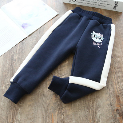 Lenjerie sport modernă pentru copii pentru fete cu aplicare în bej, roz, gri, violet și albastru