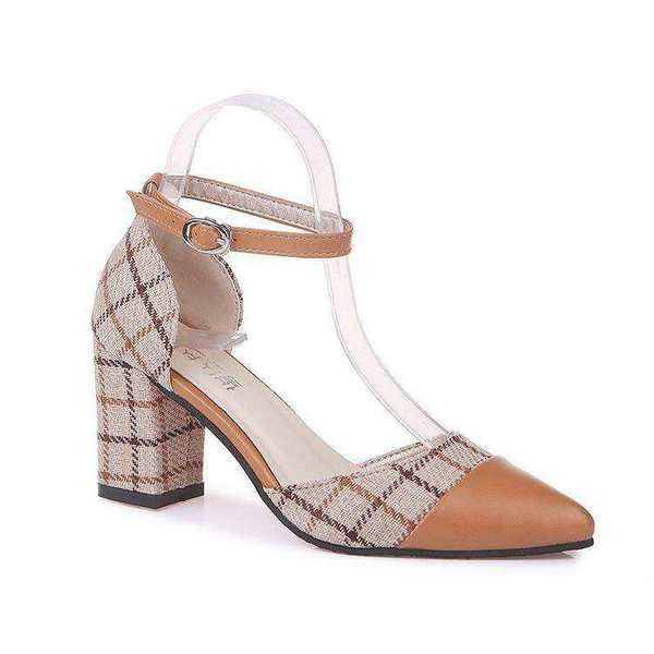 Pantofi dama in carouri cu toc gros in negru si bej