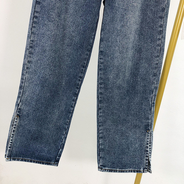 Blugi de dama de culoare albastra si talie inalta - model larg