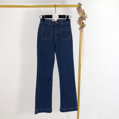 Kék színű, zsebes női farmer - egyenes modell