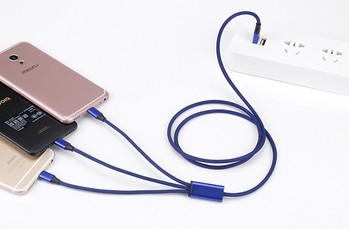 Многофункционален кабел за зареждане на Android и IOS -TYPE-C, Micro USB, Lighting в син цвят