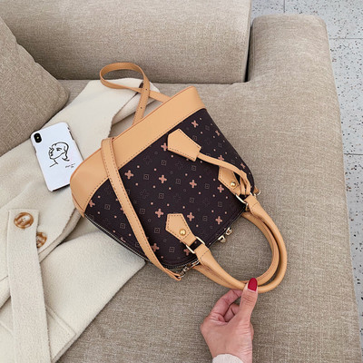 Modern női táska ökobőr cipzárral, két színben