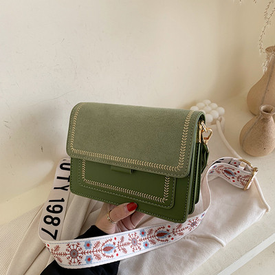 Μοντέρνη γυναικεία τσάντα με μακριά λαβή σε διάφορα χρώματα