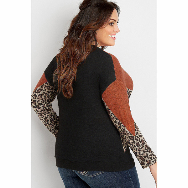 Leopárdmintás, ovális nyakkivágású női alkalmi blúz, két színben