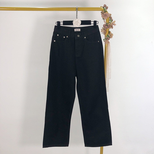 Női alkalmi farmer kék és fekete színben - széles modell