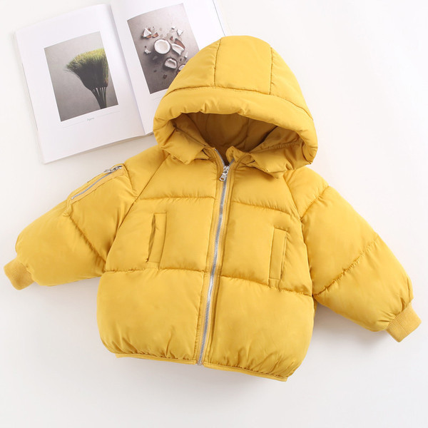 Új modell aktuális gyerekkabát kapucnival és cipzárral fehér, rózsaszín és sárga színben
