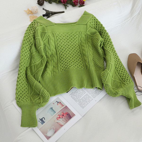 Γυναικείο πουλόβερ  με τετράγωνο λαιμό σε διάφορα χρώματα