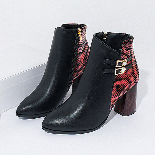 Cizme de dama elegante cu toc gros si model animal este alb si rosu