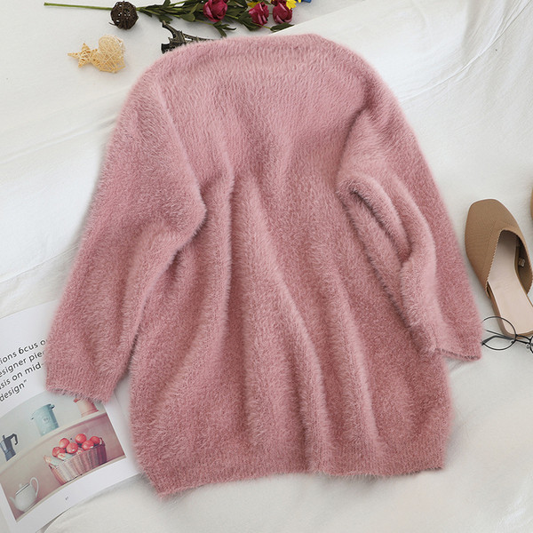 Γυναικείο ζεστό πουλόβερ με οβάλ λαιμόκοψη σε τέσσερα χρώματα