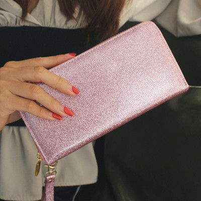 Γυναικείο πορτοφόλι  με λαμπερά  στοιχεία σε γκρι, μοβ και ροζ χρώμα