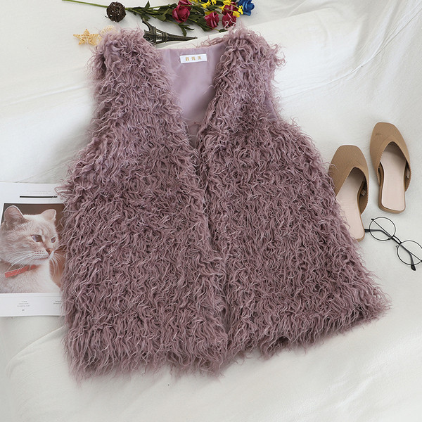 Női pehelymellény fehér, zöld és lila színekben