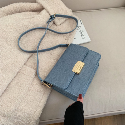 Κομψή, οικολογική δερμάτινη γυναικεία τσάντα σε διάφορα χρώματα