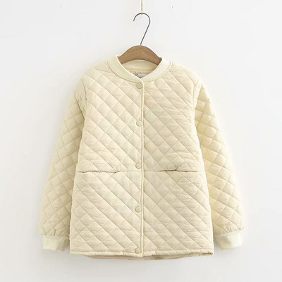 Nagy méretű női hosszú kabát zsebbel és gombokkal, négy színben