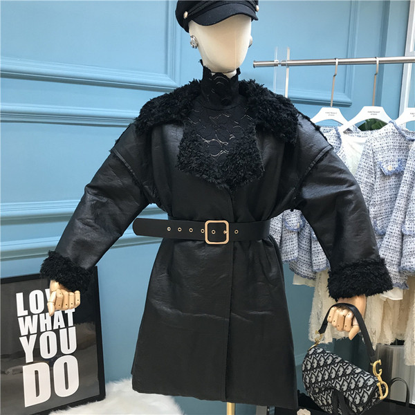 Öko bőrből készült modern női kabát puha béléssel és övvel, négy színben