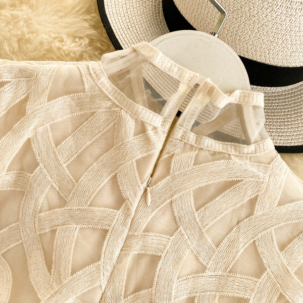 Stílusos női ing félmagas gallérral, három színben