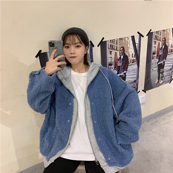 Γυναικείο μαύρο φούτερ με κουμπιά και τσέπες