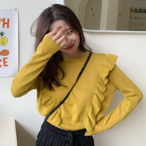 Μοντέρνα γυναικεία μπλούζα με οβάλ λαιμόκοψη σε δύο χρώματα