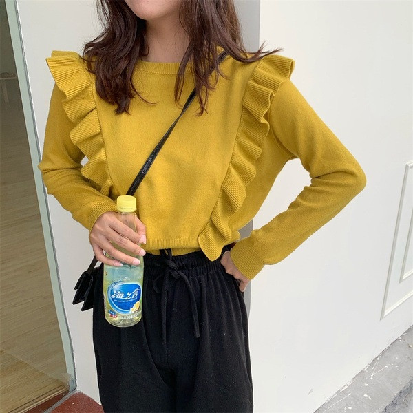 Μοντέρνα γυναικεία μπλούζα με οβάλ λαιμόκοψη σε δύο χρώματα