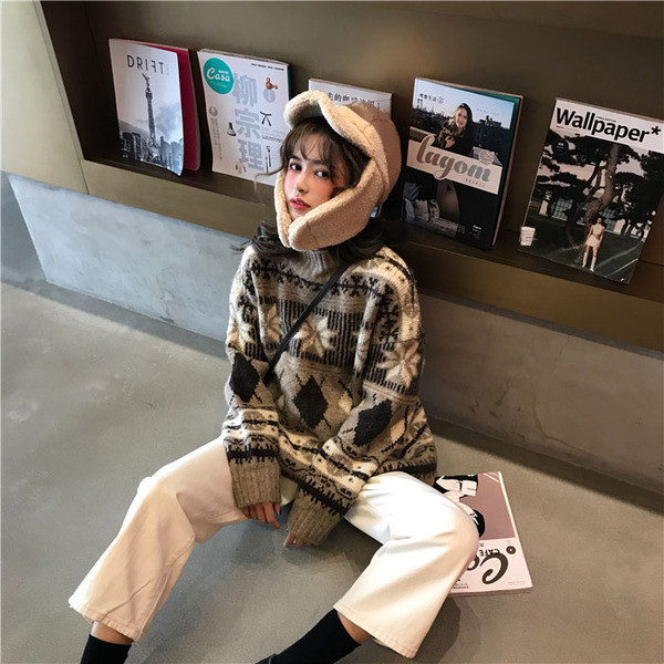 Γυναικείοκομψό μακρύ πουλόβερ με μοτίβο σε δύο χρώματα