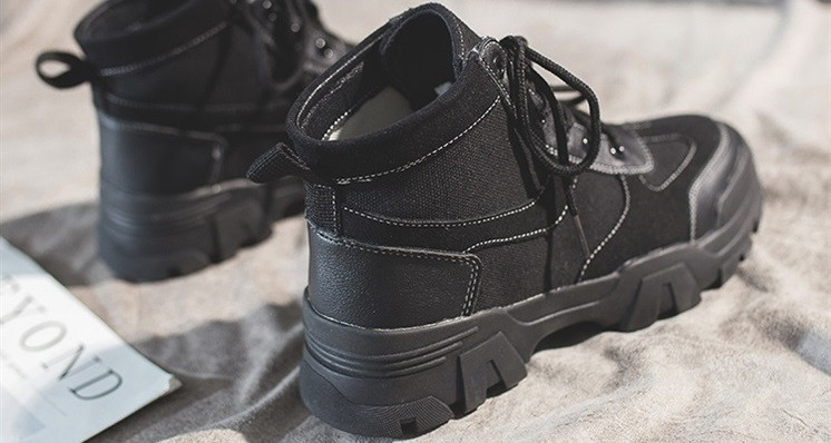 Cizme de drumeție de damă cu șireturi