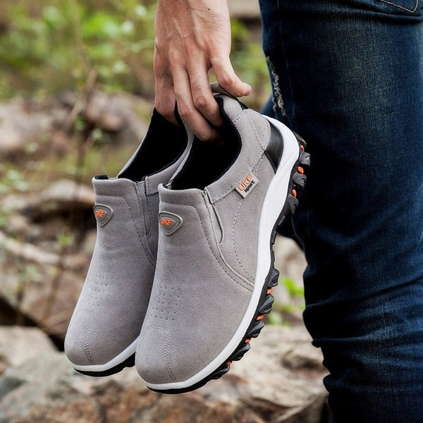 Водоустойчиви мъжки туристически обувки в няколко цвята