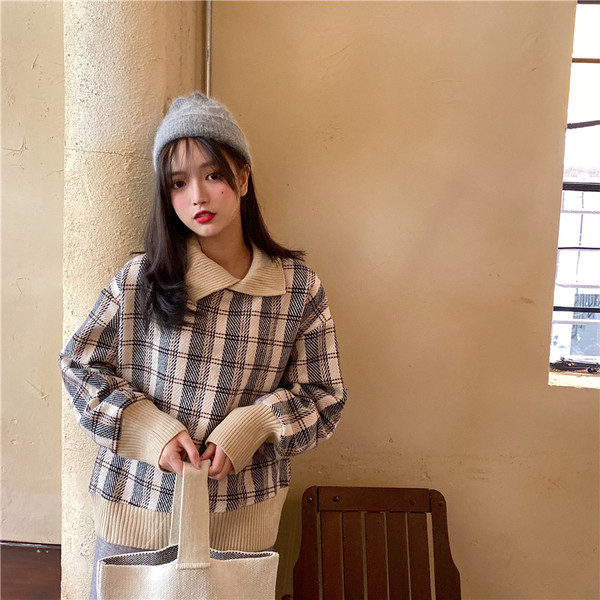 Pulover de dama lung in carouri in doua culori