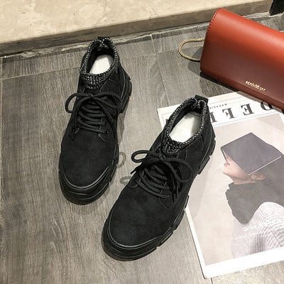 Adidasi de dama cu sireturi si talpa plata in negru, bej si roz