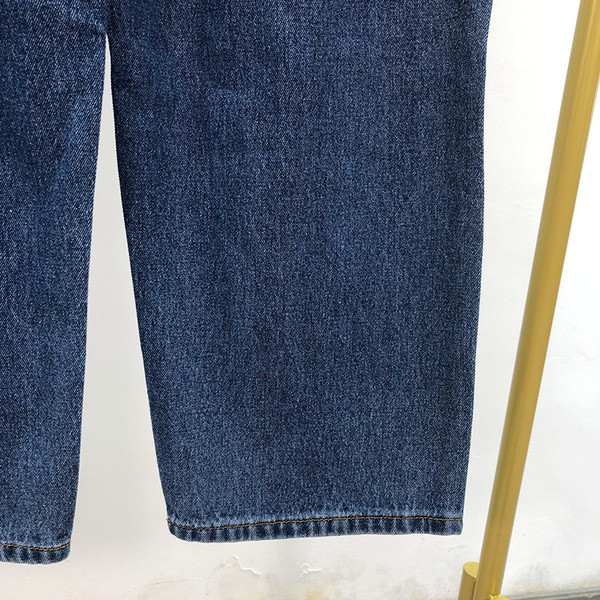 Kék színű gombos női farmer - széles modell