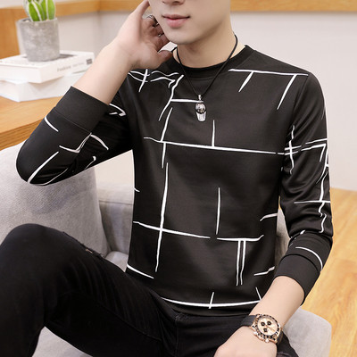 Μοντέρνα ανδρική μπλούζα σε λευκό, μαύρο και κίτρινο χρώμα