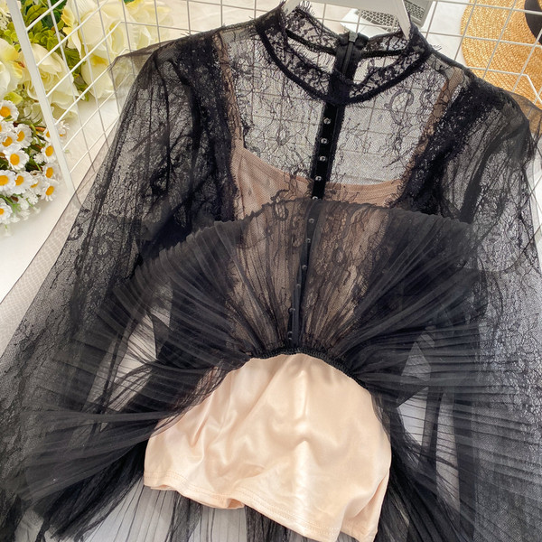 Bluză de damă modernă din dantelă, cu mâneci lungi și largi, cu decolteu oval, de culoare neagră