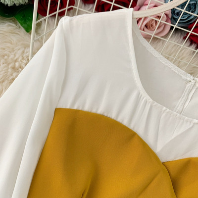 Bluza de dama cu decolteu oval si maneci lungi in mai multe culori