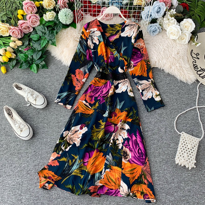 Νέο μοντέλο μακρύ γυναικείο φόρεμα με floral μοτίβο σε διαφορετικά χρώματα