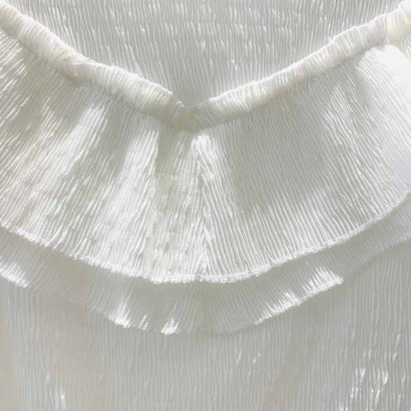 Női alkalmi blúz kerek nyakkivágással, fehér és fekete színben