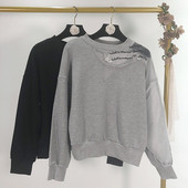 Női blúz szürke és fekete színben, tüllel