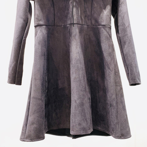 Női ruha hosszú ujjú szürke színben