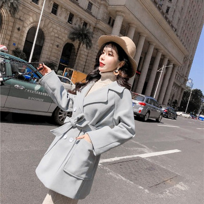 Γυναικείο κοντό παλτό με κουμπιά και κορδόνια με μπλε και ροζ χρώμα