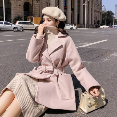 Γυναικείο κοντό παλτό με κουμπιά και κορδόνια με μπλε και ροζ χρώμα