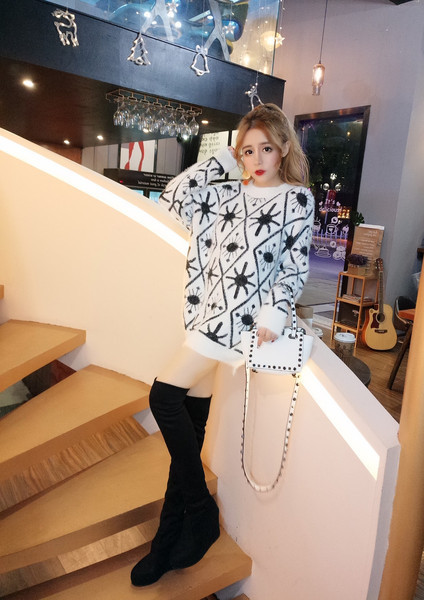 Pulover de dama lung gros in doua culori