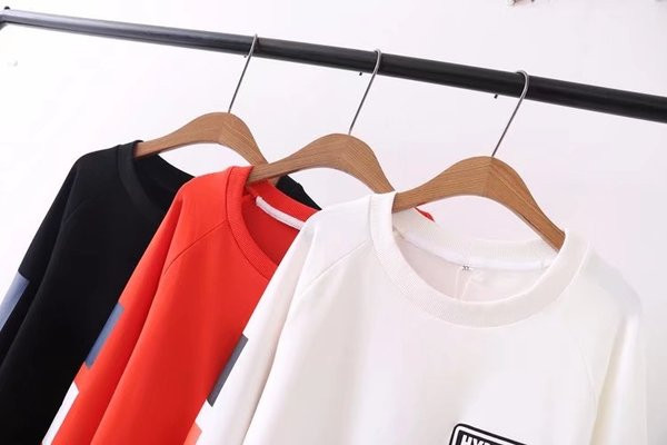 Γυναικείο Casual πουλόβερ  με O-Neckσε κόκκινο, λευκό και μαύρο χρώμα