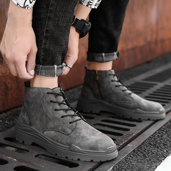 Χειμερινά γυναικεία παπούτσια με  φερμουάρ σε γκρι, μαύρο και πορτοκαλί χρώμα