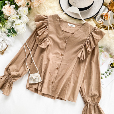 Γυναικεία πουκάμισα με λαιμόκοψη και κουμπιά σε τρία χρώματα