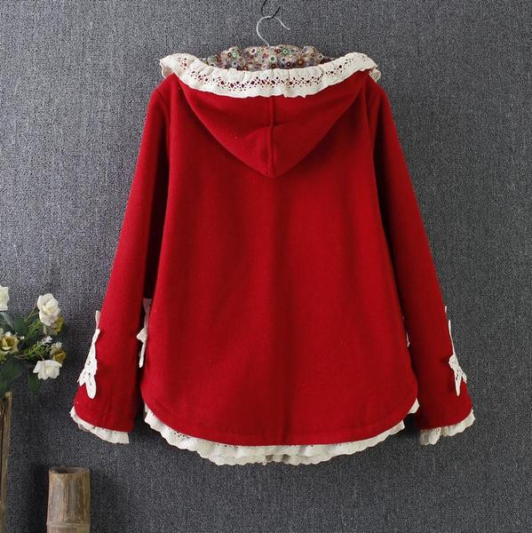 Μοντέρνο γυναικείο παλτό με μαλακή επένδυση και κουκούλα σε κόκκινο, μπλε και καφέ χρώμα