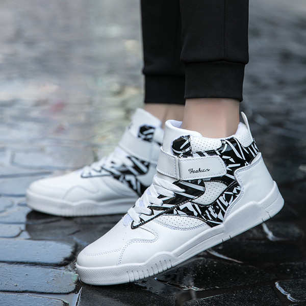 Adidasi moderni pentru barbati din piele ecologica de culoare alba