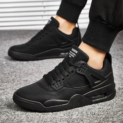 Μοντέρνα ανδρικά αθλητικά παπούτσια σε πράσινο, γκρι και μαύρο χρώμα