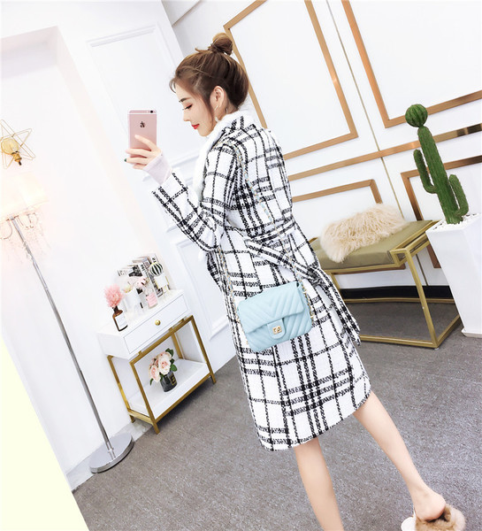 Hosszú kockás kabát és rövid kockás szoknya készlet